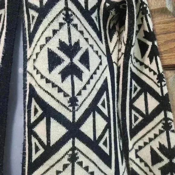 Maurices Black White Geometric Open-Front LS Hooded Cardigan - Women's Med - Picture 2 of 6